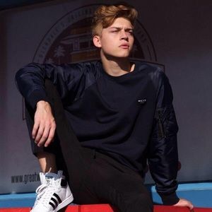 Top man navy blue stripe to fit waist 30r